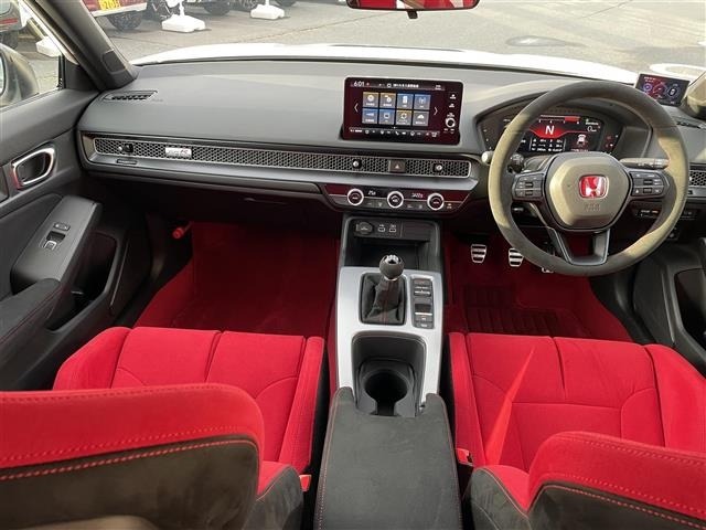 Honda CIVIC 2025 8271355-14