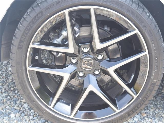 Honda CIVIC 2024 8271362-16
