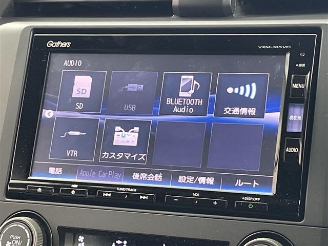 Honda CIVIC 2018 8271365-16