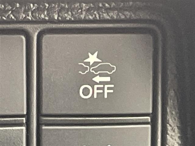 Honda CIVIC 2018 8271365-19