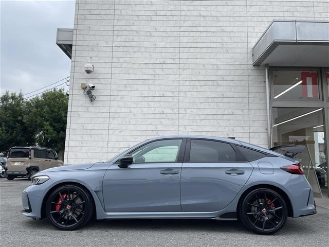 Honda CIVIC 2025 8271367-1
