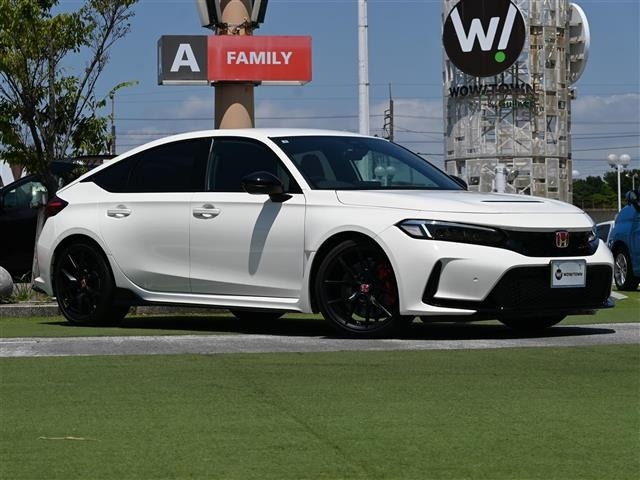 Honda CIVIC 2025 8271368-0