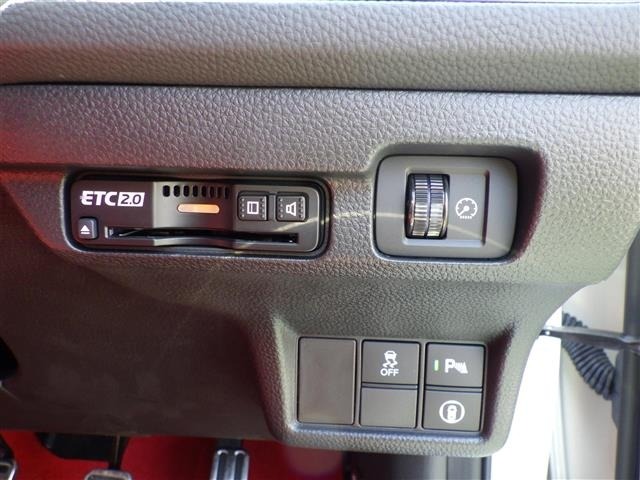Honda CIVIC 2025 8271368-13