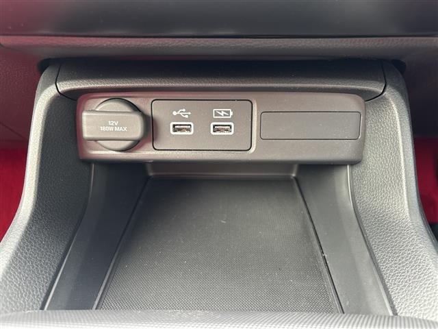 Honda CIVIC 2024 8271370-22