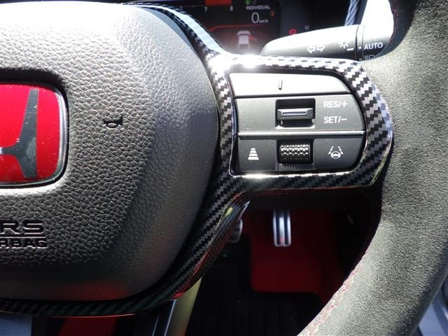 Honda CIVIC 2025 8271378-1