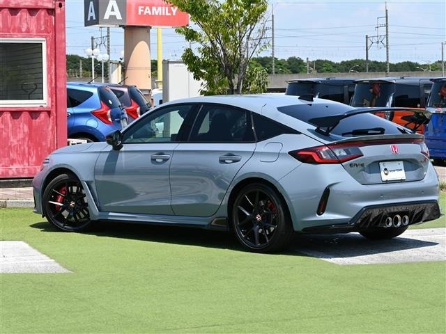 Honda CIVIC 2025 8271378-14