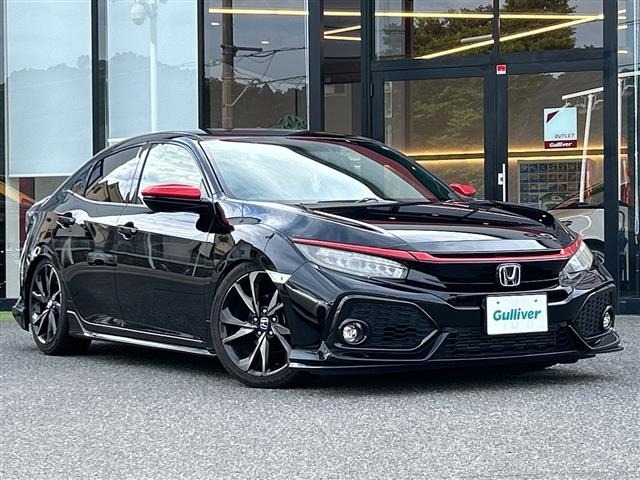 Honda CIVIC 2018 8271379-0