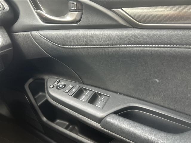 Honda CIVIC 2018 8271386-6
