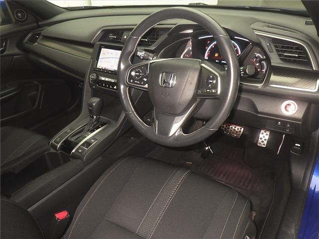 Honda CIVIC 2017 8271404-3