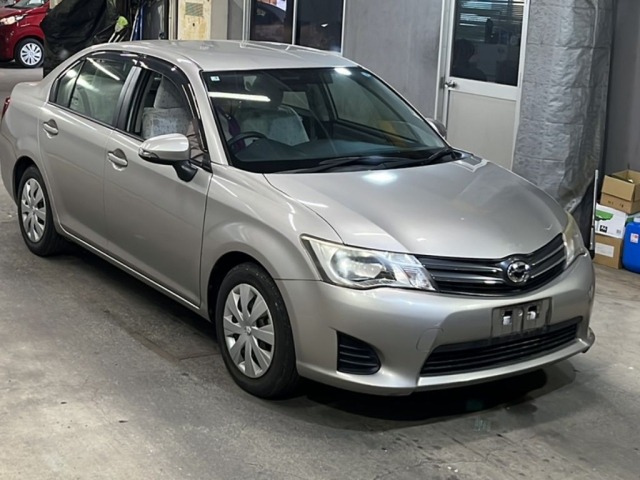 Toyota COROLLA AXIO 2013 8268892-4