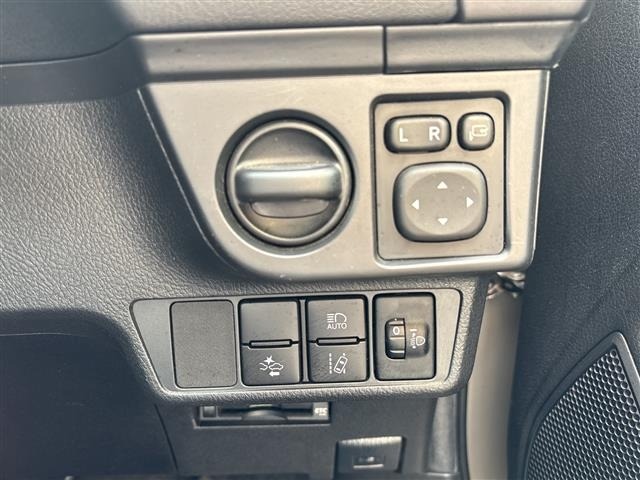 Toyota COROLLA AXIO 2016 8268898-21