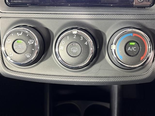 Toyota COROLLA AXIO 2018 8268899-3