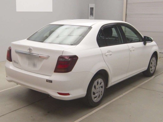 Toyota COROLLA AXIO 2023 8268901-1