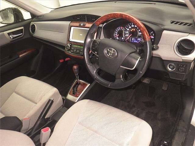 Toyota COROLLA AXIO 2013 8268906-3