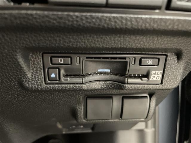 Toyota COROLLA CROSS 2024 8269922-5