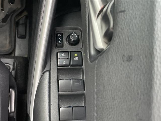 Toyota COROLLA CROSS 2021 8269926-13