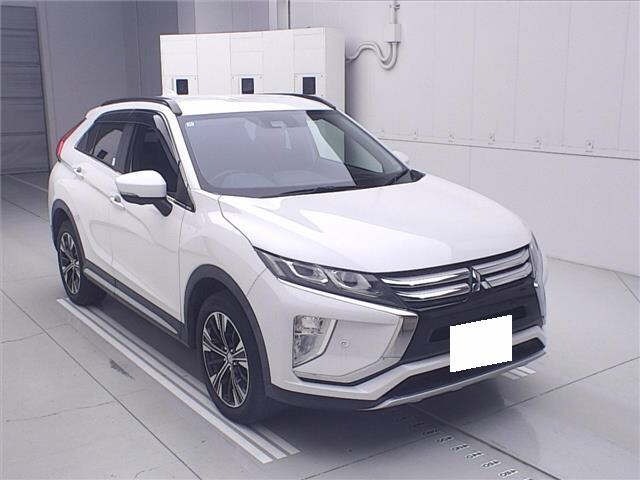 Mitsubishi ECLIPSE CROSS 2020 8268537-0