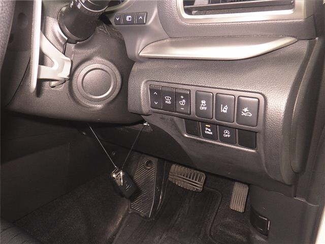 Mitsubishi ECLIPSE CROSS 2020 8268537-8