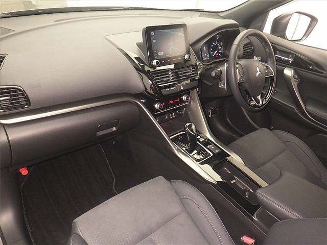 Mitsubishi ECLIPSE CROSS 2025 8268540-4