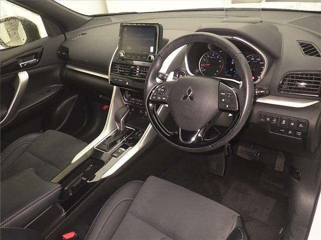 Mitsubishi ECLIPSE CROSS 2023 8268541-3