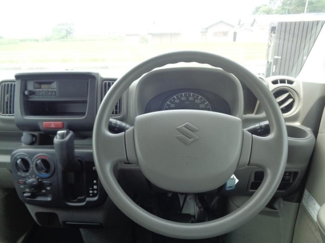 Suzuki EVERY 2015 8272374-5
