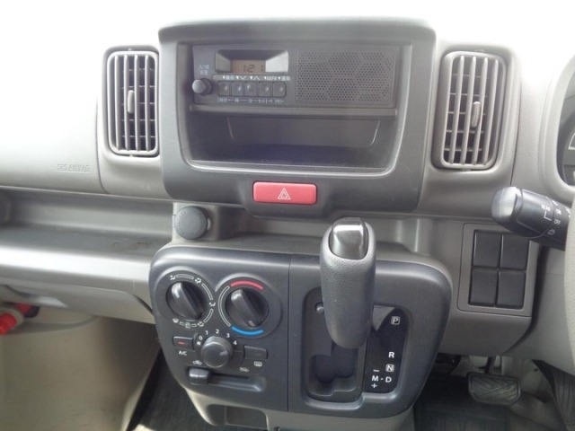 Suzuki EVERY 2015 8272374-9
