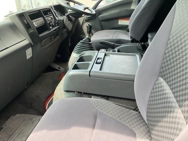 Isuzu FORWARD 2013 8269829-5