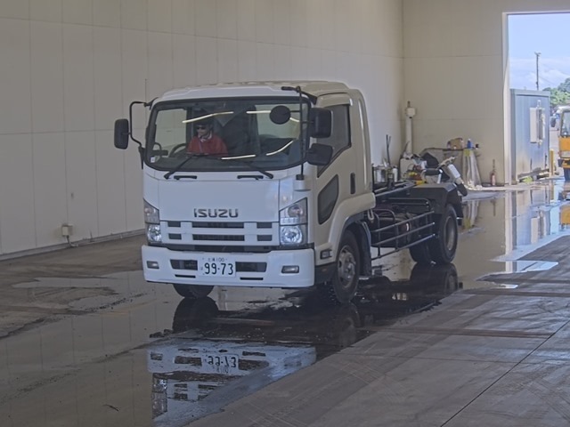 Isuzu FORWARD 2012 8269831-0