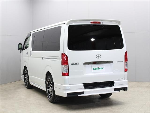 Toyota HIACE VAN 2025 8272280-13