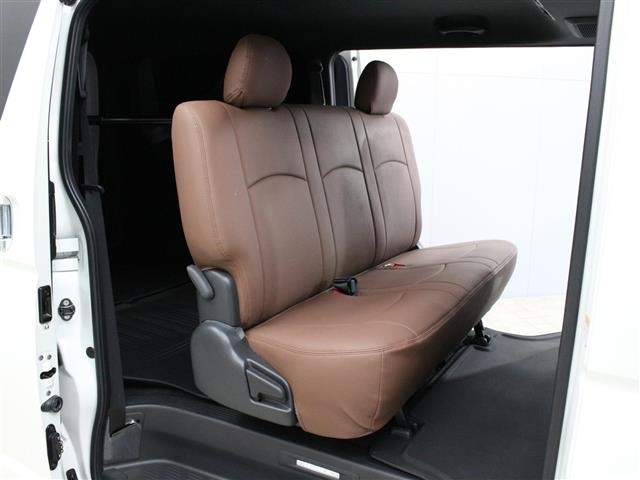 Toyota HIACE VAN 2025 8272280-8