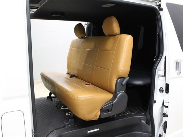Toyota HIACE VAN 2022 8272281-9