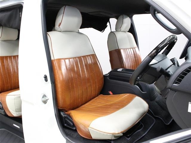 Toyota HIACE VAN 2023 8272282-1