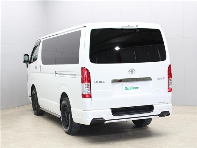 Toyota HIACE VAN 2023 8272282-13