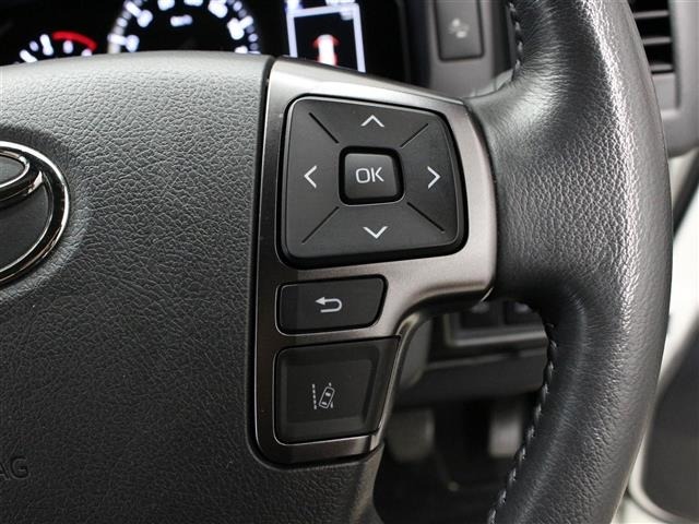Toyota HIACE VAN 2023 8272282-20