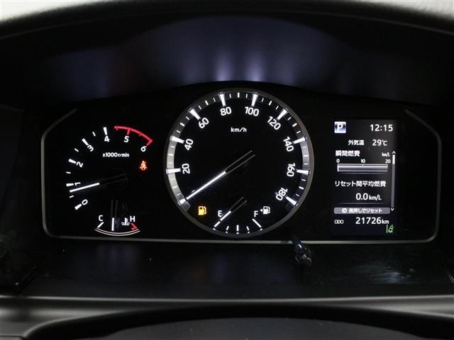 Toyota HIACE VAN 2023 8272282-4