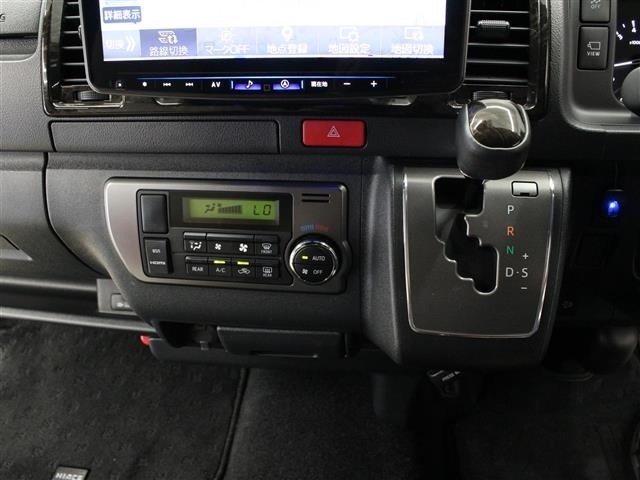 Toyota HIACE VAN 2023 8272282-6