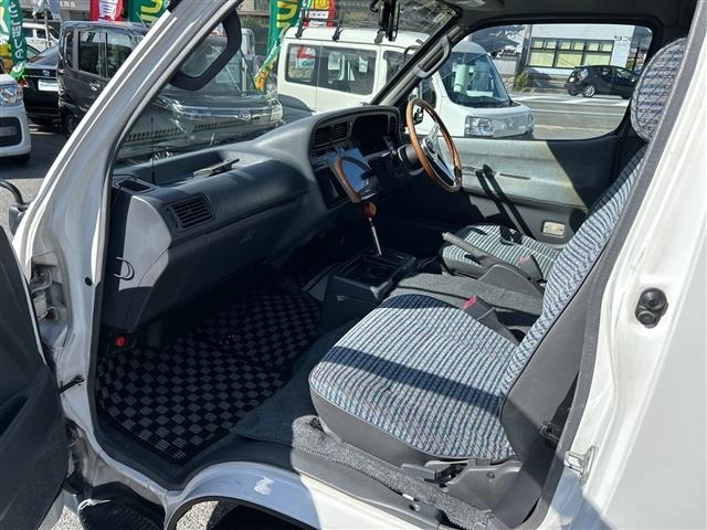 Toyota HIACE VAN 1995 8272283-10