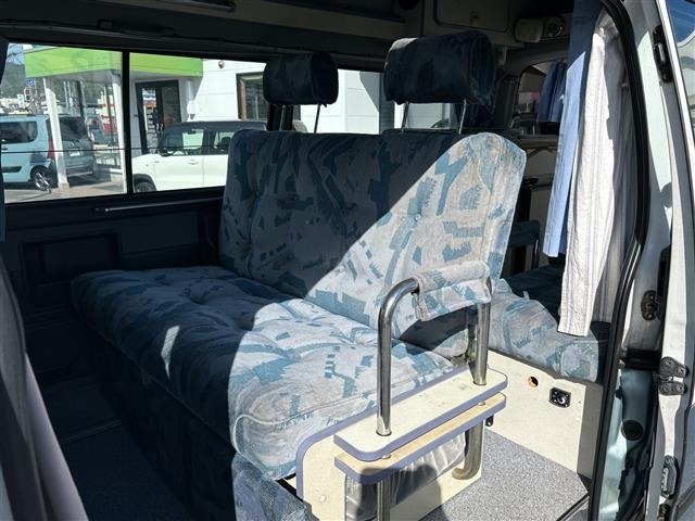 Toyota HIACE VAN 1995 8272283-11