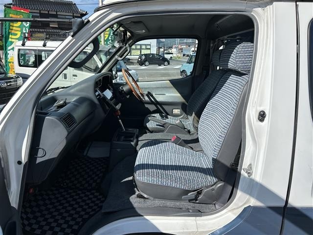 Toyota HIACE VAN 1995 8272283-9