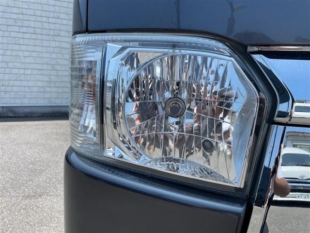 Toyota HIACE VAN 2021 8272284-22