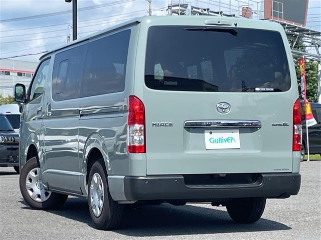 Toyota HIACE VAN 2025 8272285-13