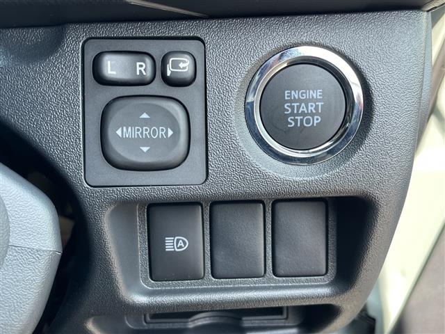 Toyota HIACE VAN 2025 8272285-22