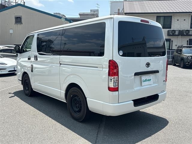 Toyota HIACE VAN 2021 8272286-13