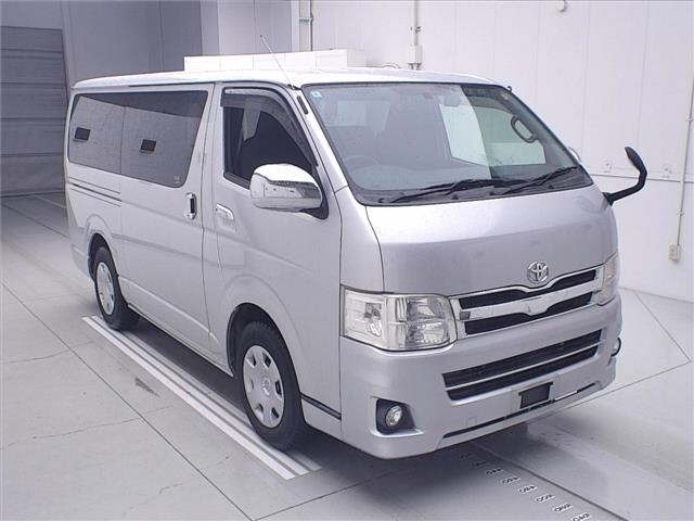 Toyota HIACE VAN 2013 8272292-0