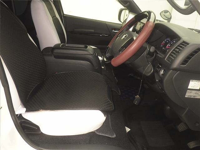 Toyota HIACE VAN 2019 8272293-5