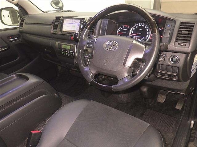 Toyota HIACE VAN 2015 8272295-3