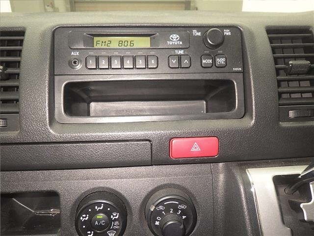 Toyota HIACE VAN 2016 8272296-6