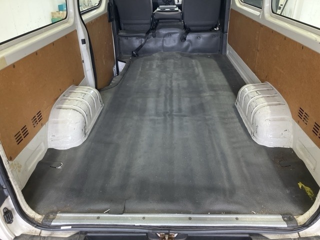 Toyota HIACE VAN 2015 8272297-10