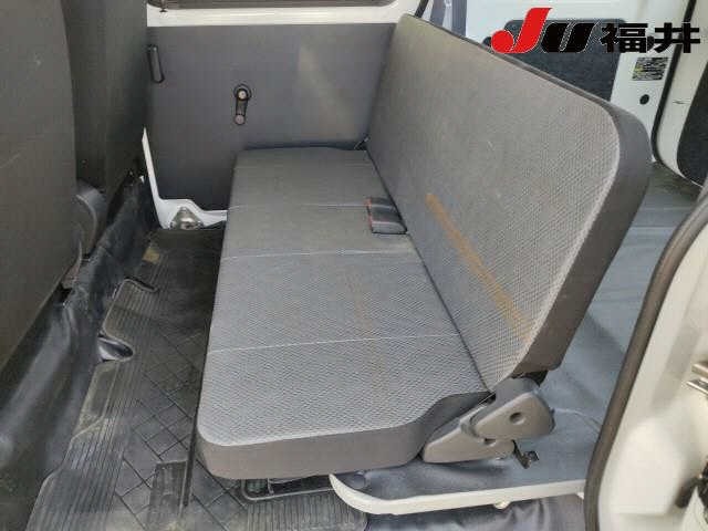 Daihatsu HIJET VAN 2020 8272183-6