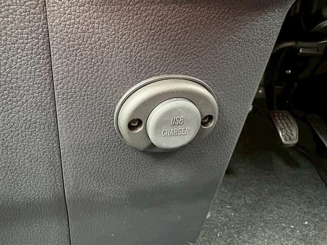Daihatsu HIJET VAN 2024 8272185-7